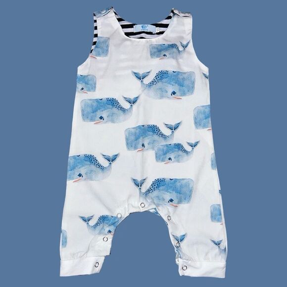 Whale Baby Jumpsuit Size 90  12-18 mo - Picture 1 of 3